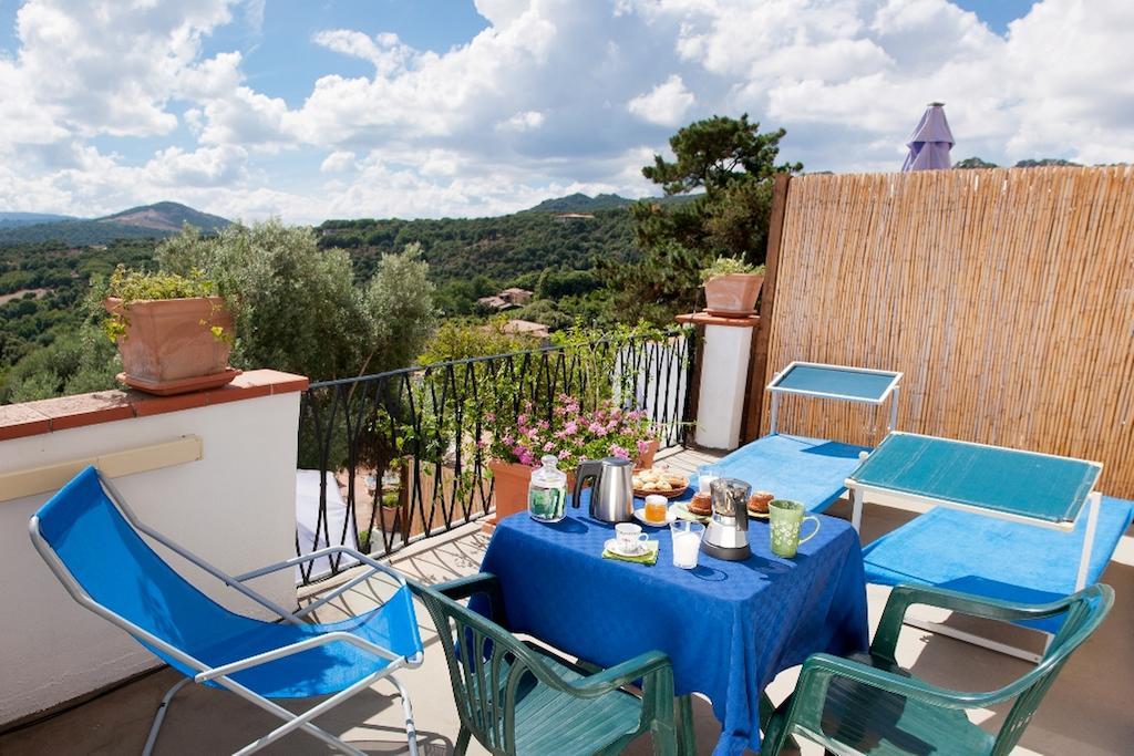 La Vignaredda - Residenza Di Charme Hotel Aggius Ruang foto