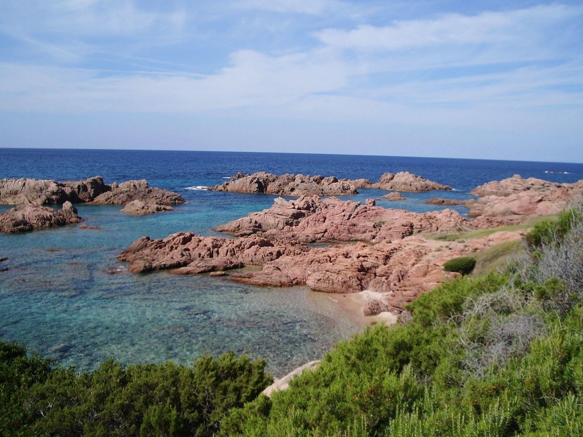 La Vignaredda - Residenza Di Charme Hotel Aggius Bagian luar foto